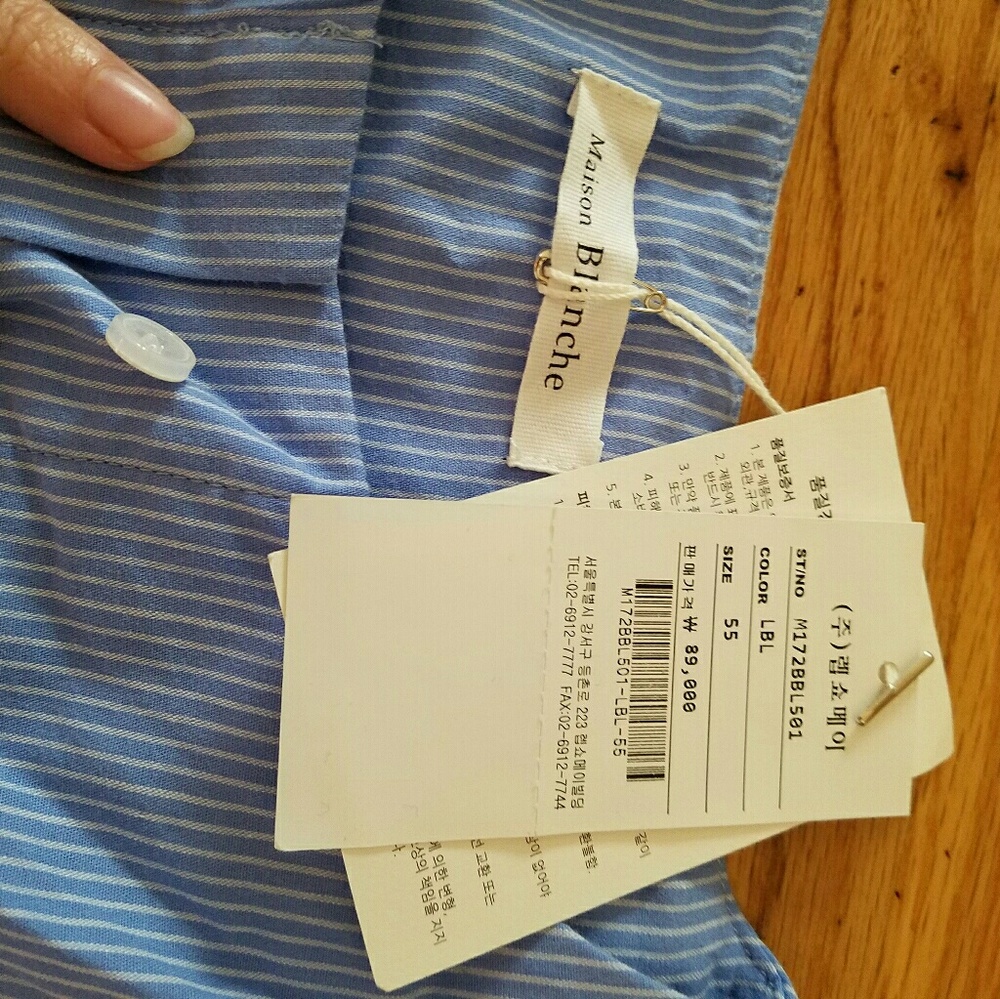Button up top - Picture 2 of 2